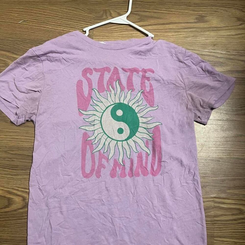 Unbranded Women's Pink and Purple T-shirt